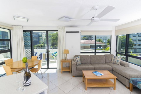 Beach Club Resort Mooloolaba - Northern Rivers Accommodation 1