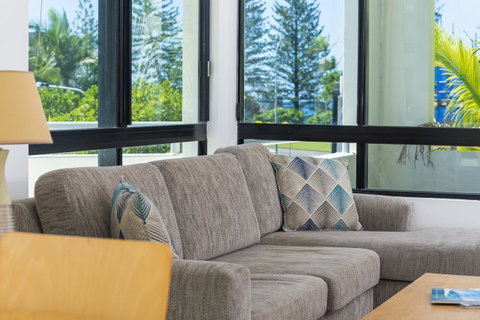 Beach Club Resort Mooloolaba - Northern Rivers Accommodation 16