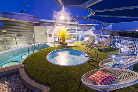 Beach Club Resort Mooloolaba - Northern Rivers Accommodation 9