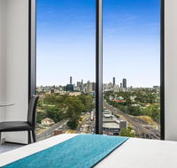Essence Suites Taringa - Northern Rivers Accommodation