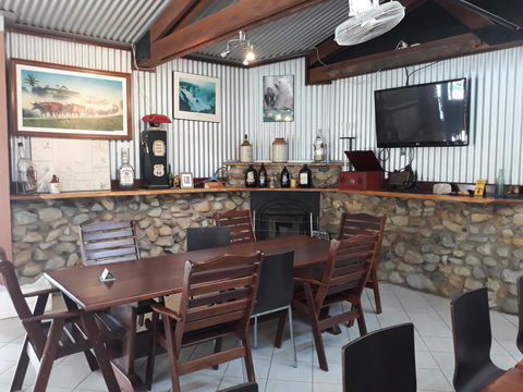 Speewah Country Tavern - Northern Rivers Accommodation 11