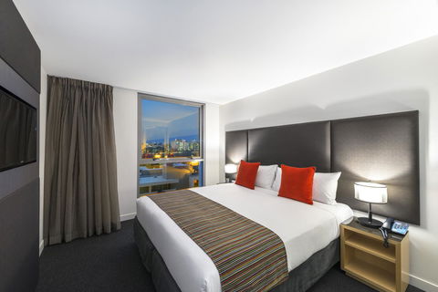 Mantra South Bank Brisbane - Northern Rivers Accommodation 10