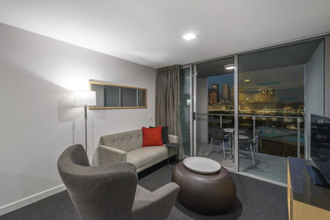 Mantra South Bank Brisbane - Northern Rivers Accommodation 30