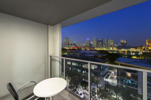 Mantra South Bank Brisbane - Northern Rivers Accommodation 28