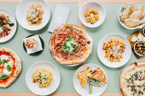 Mantra South Bank Brisbane - Northern Rivers Accommodation 2