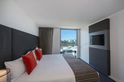 Mantra South Bank Brisbane - Northern Rivers Accommodation 32