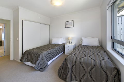 On The Bay Apartments - Northern Rivers Accommodation 17