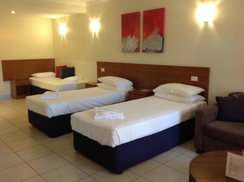 Cairns Queenslander Hotel & Apartments - Northern Rivers Accommodation 28