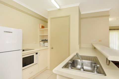 Cairns Queenslander Hotel & Apartments - Northern Rivers Accommodation 25