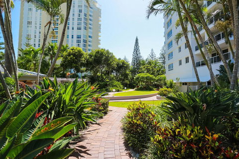 Oscar On Main Beach Resort - Northern Rivers Accommodation 21