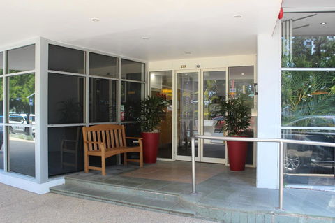 Madison Tower Mill Hotel - Northern Rivers Accommodation 1