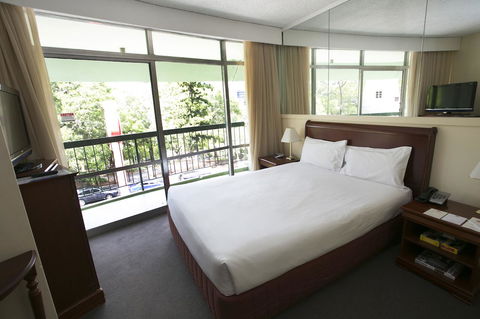 Madison Tower Mill Hotel - Northern Rivers Accommodation 8