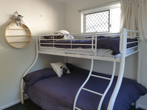 Beautiful Home- Walk To Beach-Short Drive To Noosa - Northern Rivers Accommodation 8