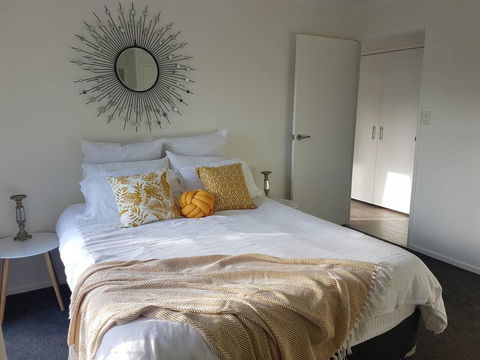 Beautiful Home- Walk To Beach-Short Drive To Noosa - Northern Rivers Accommodation 4