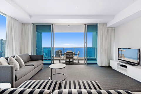 Number 1 H Residences - WiFi, Parking & More By Gold Coast Holidays - Northern Rivers Accommodation 36