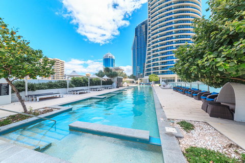 Number 1 H Residences - WiFi, Parking & More By Gold Coast Holidays - Northern Rivers Accommodation 38