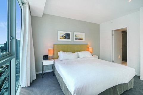 Number 1 H Residences - WiFi, Parking & More By Gold Coast Holidays - Northern Rivers Accommodation 15