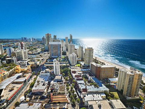 Number 1 H Residences - WiFi, Parking & More By Gold Coast Holidays - Northern Rivers Accommodation 22