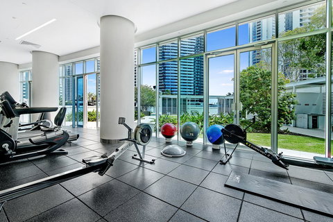 Number 1 H Residences - WiFi, Parking & More By Gold Coast Holidays - Northern Rivers Accommodation 25