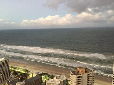 Number 1 H Residences - WiFi, Parking & More By Gold Coast Holidays - Northern Rivers Accommodation 24