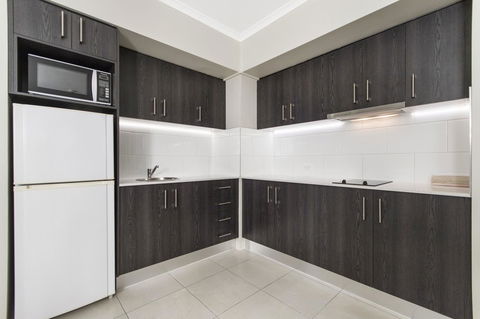 Sunshine Tower Hotel - Northern Rivers Accommodation 21