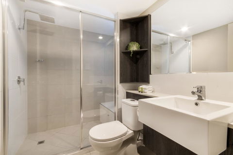 Sunshine Tower Hotel - Northern Rivers Accommodation 7