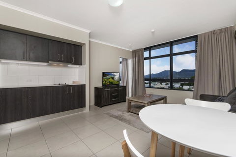 Sunshine Tower Hotel - Northern Rivers Accommodation 20