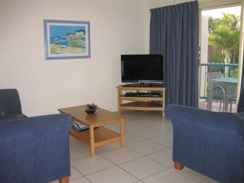 Coolum Beach Getaway Resort - Northern Rivers Accommodation 24