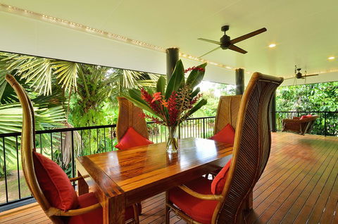 Misty Mountains Rainforest Retreat - Northern Rivers Accommodation 19