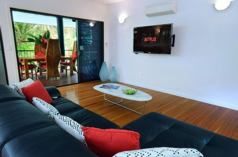 Misty Mountains Rainforest Retreat - Northern Rivers Accommodation 10