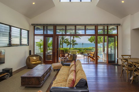 Beached On Magnetic - Northern Rivers Accommodation 3