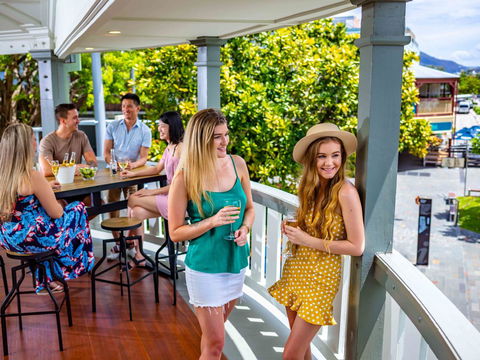 Hides Hotel - Northern Rivers Accommodation 22