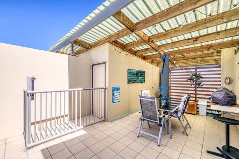 On The Beach Resort Bribie Island - Northern Rivers Accommodation 24