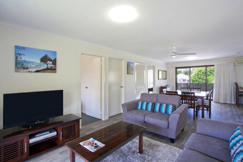 Regency Waterfront Noosa - Northern Rivers Accommodation 7