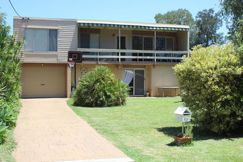 Waters Edge - Northern Rivers Accommodation 2