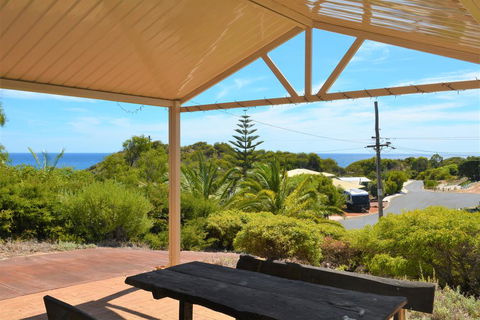 Wave Walk - Northern Rivers Accommodation 0