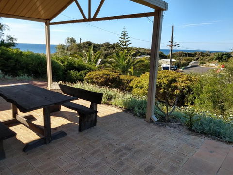 Wave Walk - Northern Rivers Accommodation 1