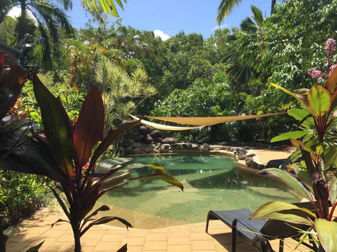 Wayfarer Apartment, In The Heart Of Port Douglas - Northern Rivers Accommodation 1