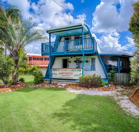 Wayfarers Beachouse - Rainbow Beach Everything you need just metres to the beach - Northern Rivers Accommodation