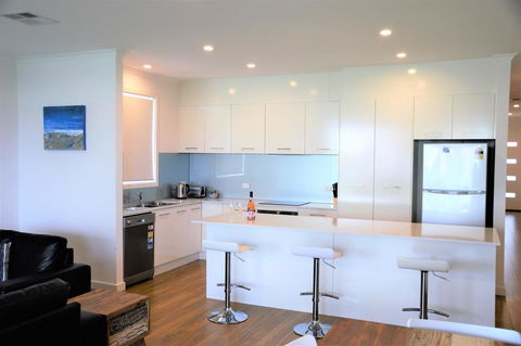 Western Breeze - Northern Rivers Accommodation 0