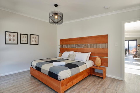 Whale Watcher 2 - Northern Rivers Accommodation 3