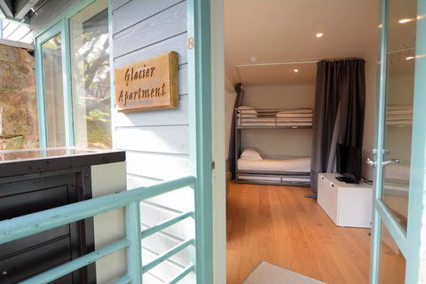 Whistler 8 Glacier - Northern Rivers Accommodation 2