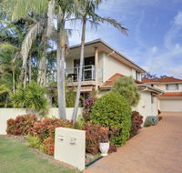 White Horses 7A Achilles Street - Northern Rivers Accommodation