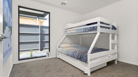 WHITEHAVEN - MORNINGTON - Northern Rivers Accommodation 3
