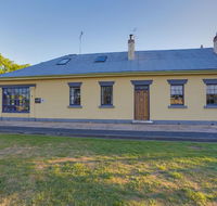 Whites Corner - Northern Rivers Accommodation
