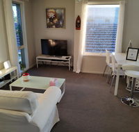 Whole storey 2 BedroomsKitchenLiving room in Glen Waverley - Northern Rivers Accommodation
