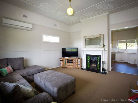 Wine Country Cottage Located Right At The Hunter Valley Gateway, Close To Everything - Northern Rivers Accommodation 1