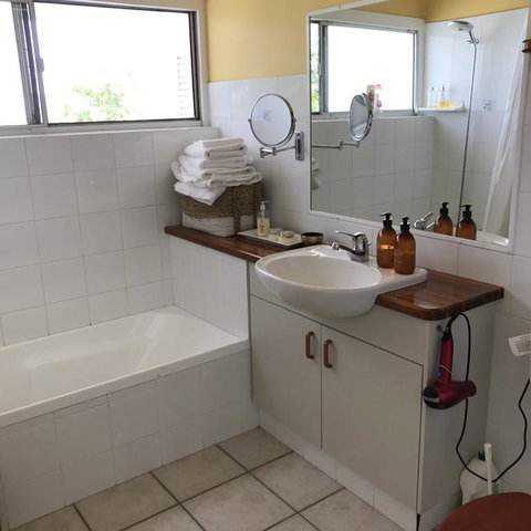 Winston Cottage - Northern Rivers Accommodation 3