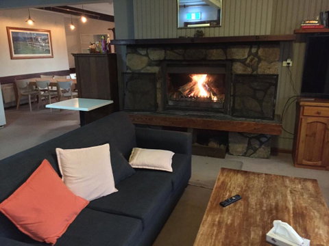 Winterhaus Lodge Thredbo Village - Northern Rivers Accommodation 1