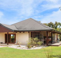 Yallingup Retreat - Northern Rivers Accommodation